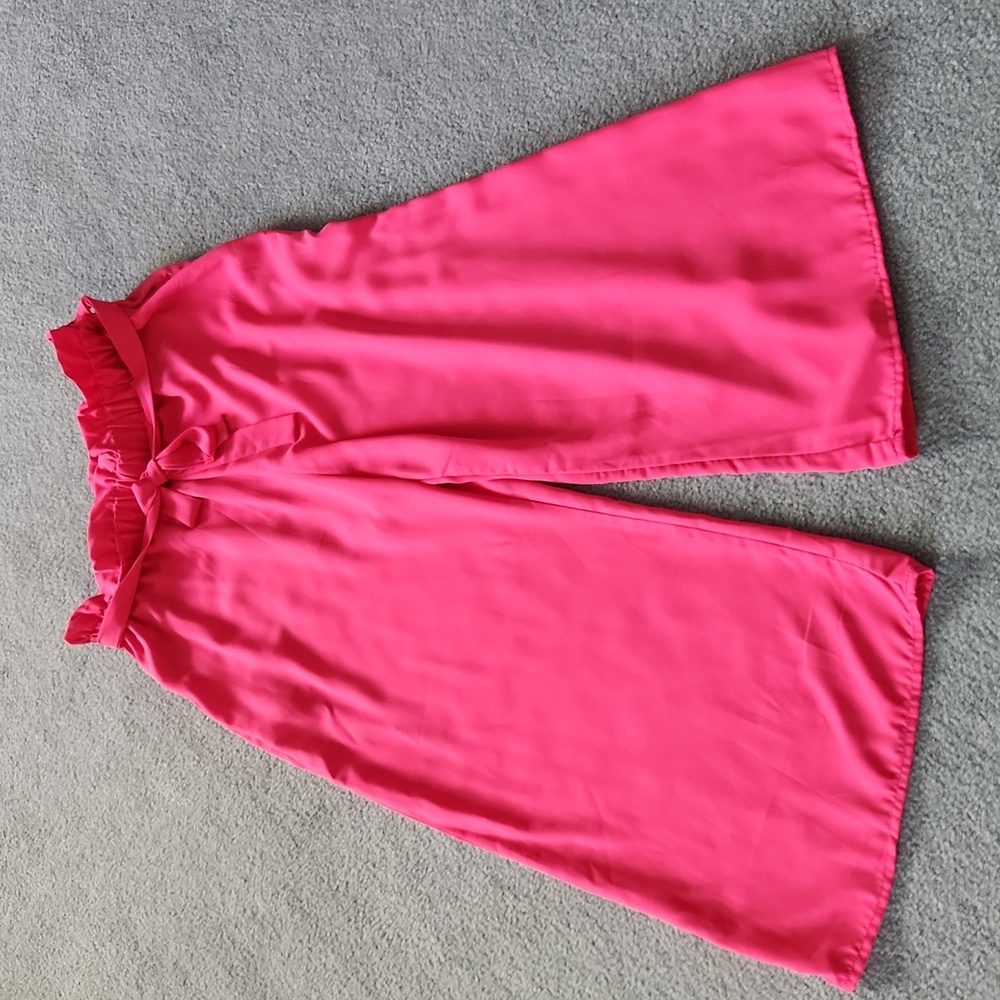 Wide leg Capris